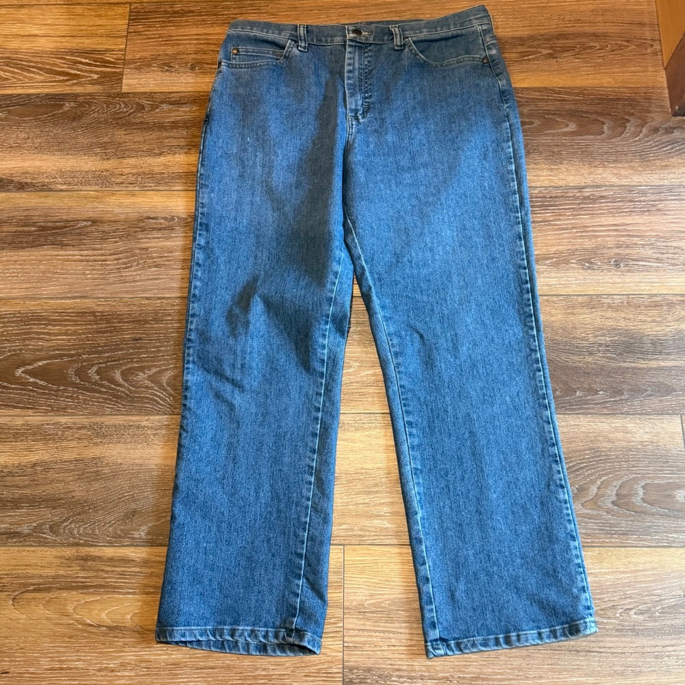 Lee Womens 1889 Straight Leg Med Wash Denim Jeans Mid Rise Size 14P EUC